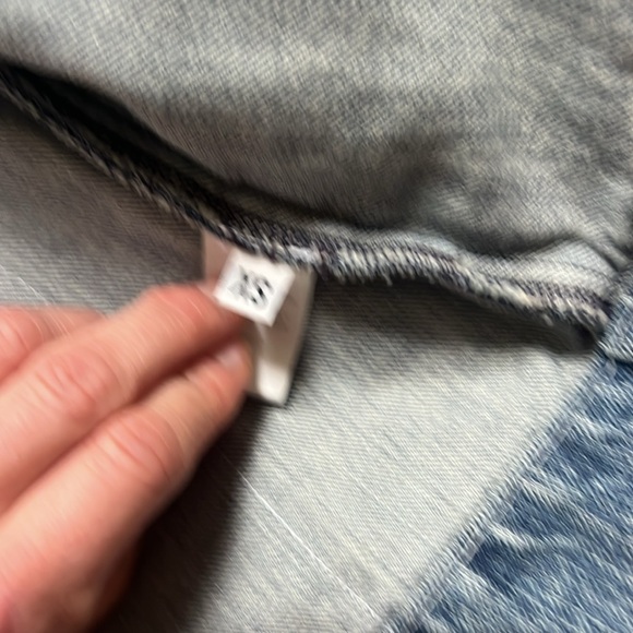 Madewell extra small denim chore jacket. Bracelet sleeves. XS. One of a kind! - Picture 4 of 4